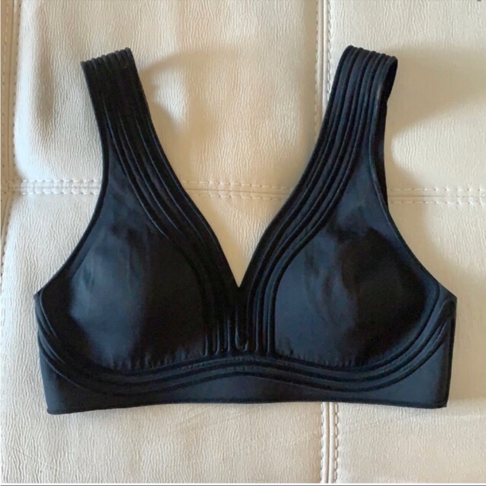 Lululemon Lab seamless bra 6